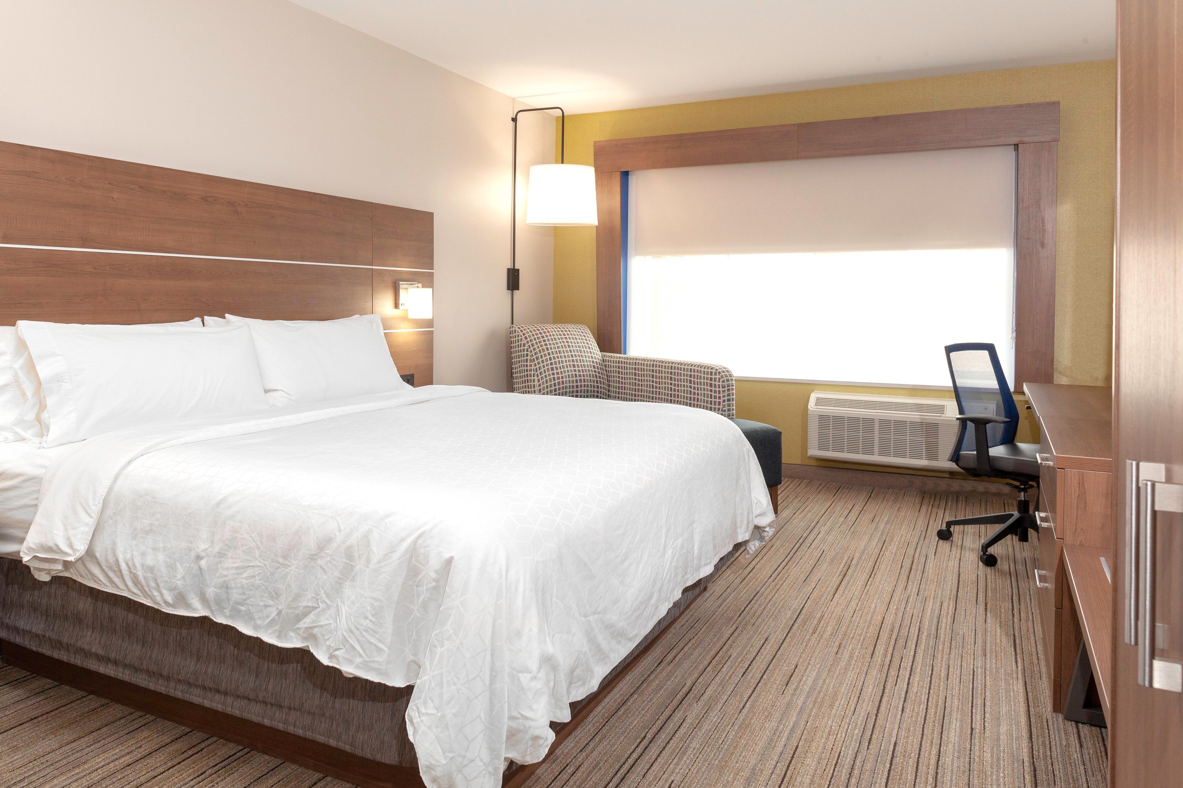 Hotel Express & - - East Mesa By Ihg 3*