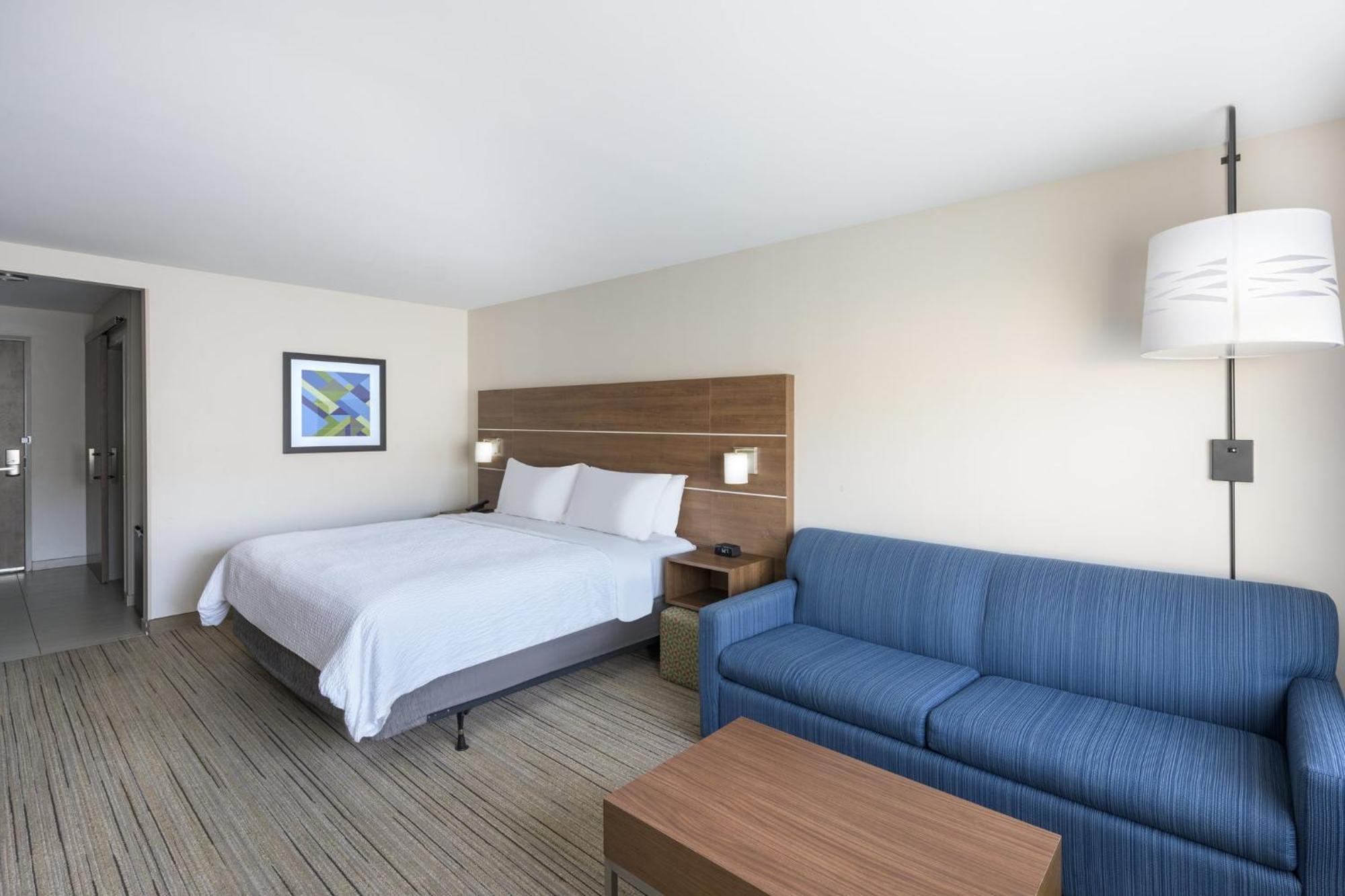 Express & - - East Mesa By Ihg Hotel
