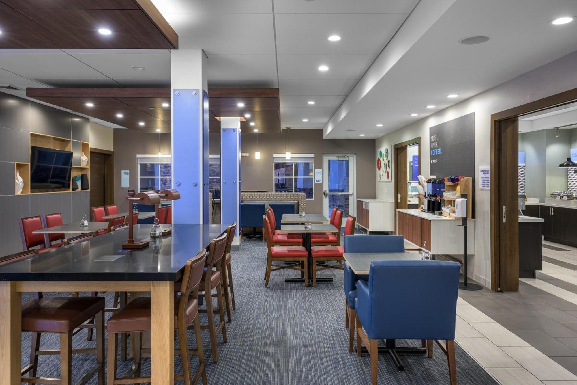 Express & - - East Mesa By Ihg 3*