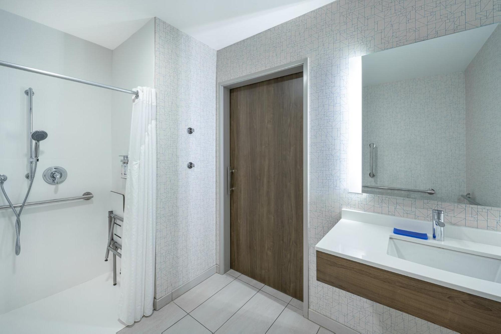 Hotel Holiday Express & - - East Mesa By Ihg Gilbert